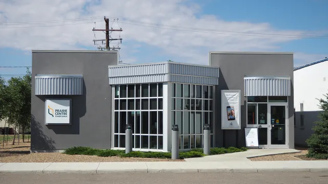 111 Main Street, Eatonia, SK exterior