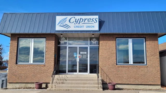 207 Railway Avenue, Richmound, SK exterior
